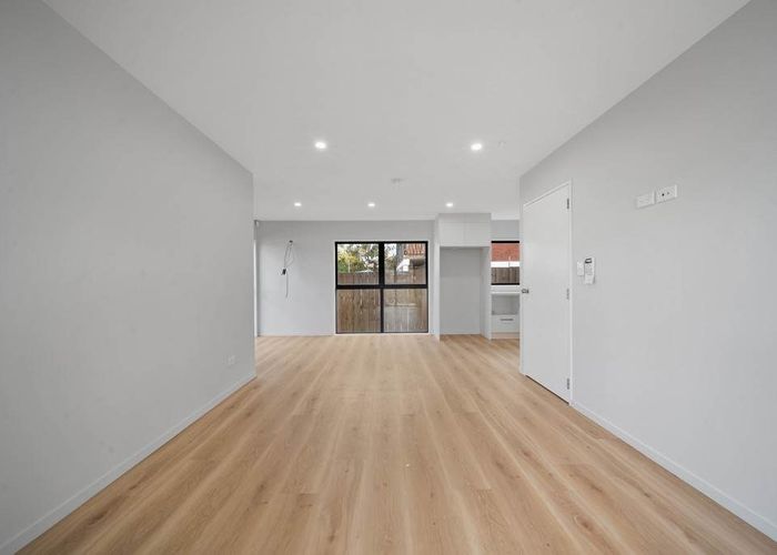  at 4/25 Crawford Avenue, Mangere Bridge, Manukau City, Auckland