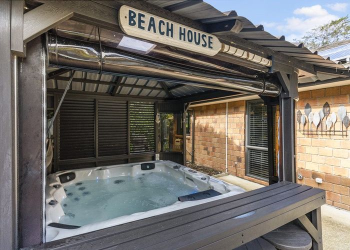  at 40 Shelter Drive, Greenhithe, Auckland