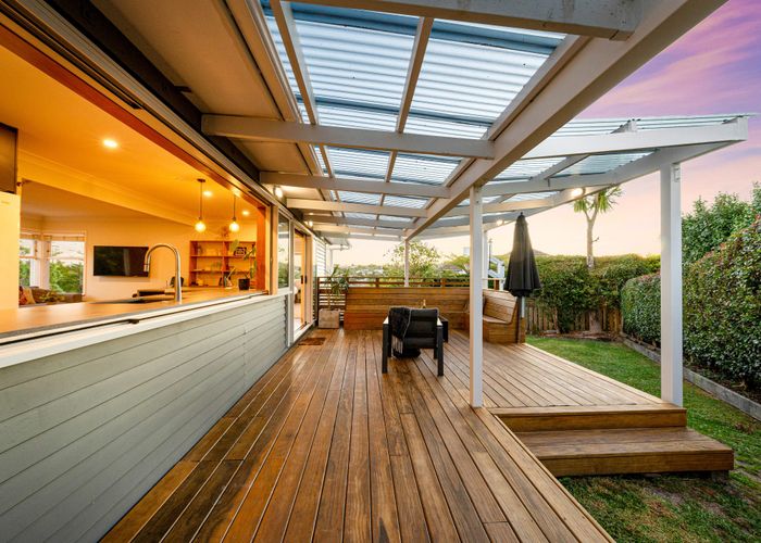  at 39 Taupo Street, Green Bay, Waitakere City, Auckland