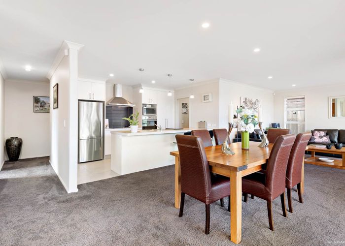  at 15 Fletcher Lane, Patumahoe, Pukekohe