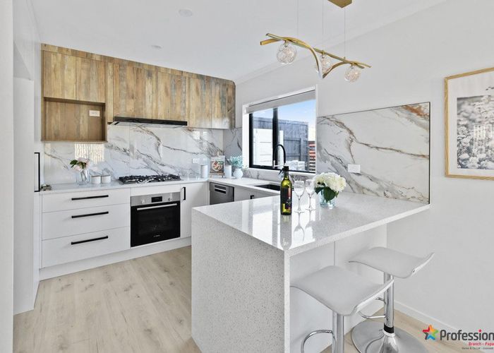  at 16 Fenton Street, Papatoetoe, Manukau City, Auckland