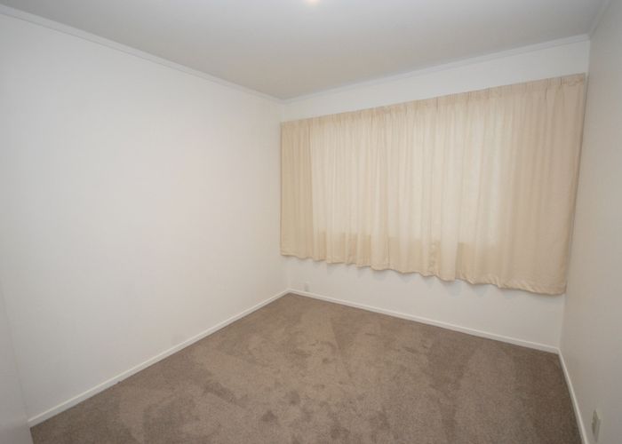  at 1/16 Centorian Drive, Windsor Park, Auckland