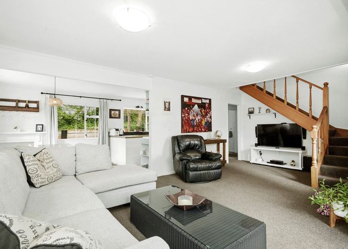  at 43 Dalton Grove, Stokes Valley, Lower Hutt, Wellington
