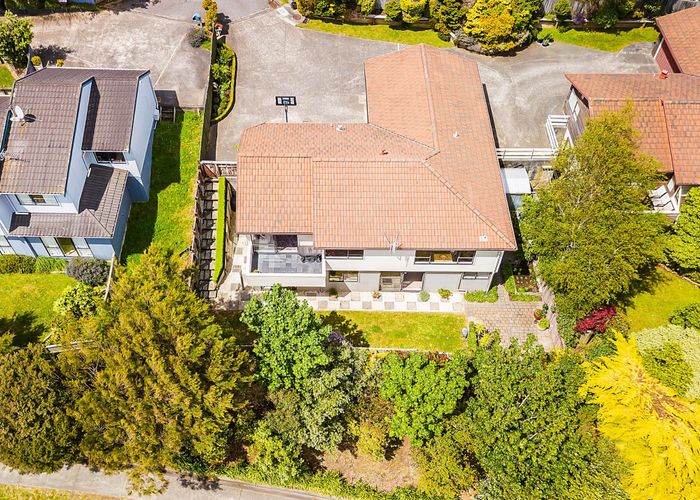  at 32B Sailmaker Close, Whitby, Porirua