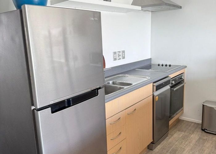  at 209/3 Morningside Drive, Morningside, Auckland City, Auckland