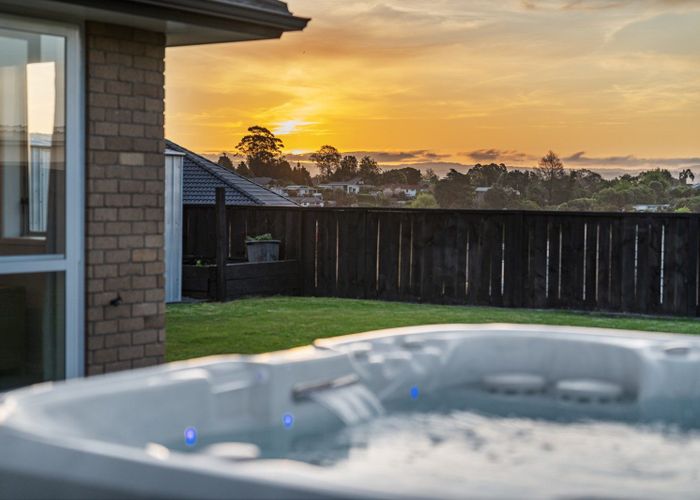  at 44 Kakapo Place, Pyes Pa, Tauranga