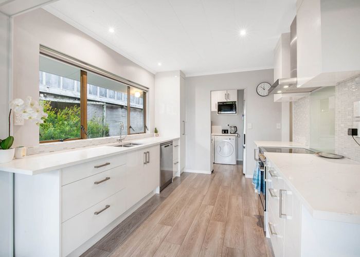  at 39 Gledstane Road, Stanmore Bay, Rodney, Auckland