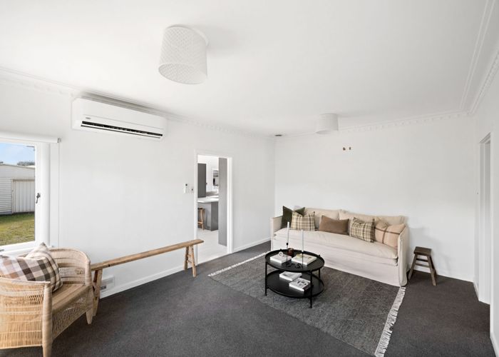  at 4 Olwyn Terrace, Dinsdale, Hamilton