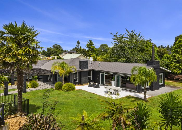  at 2 Hillbrook Way, Tamahere, Hamilton
