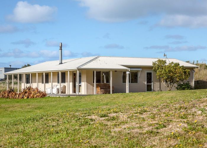  at 17 Nunu Drive, Flat Point, Masterton, Wellington