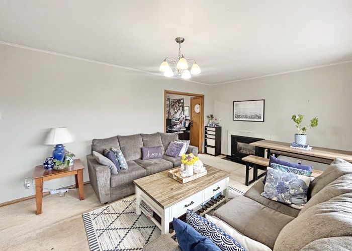  at 18 Stirling Crescent, Hokowhitu, Palmerston North, Manawatu / Whanganui