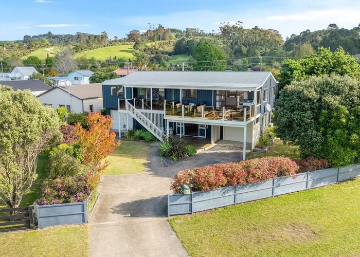  at 2 Banks Street, Cooks Beach, Whitianga