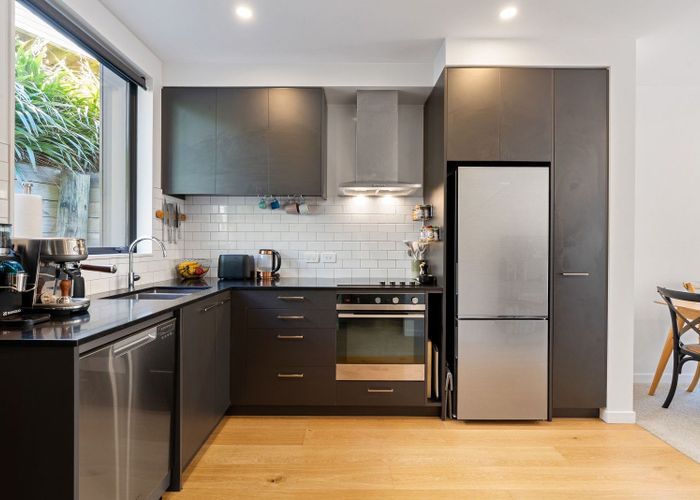  at 10 Rua Kai Way, Brooklyn, Wellington, Wellington