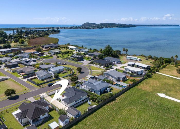  at 6 Sandleigh Drive, Athenree, Waihi Beach