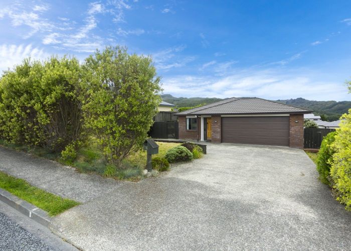  at 131 Kirton Drive, Riverstone Terraces, Upper Hutt