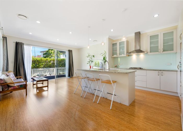  at 18 Askerne Drive, Flat Bush, Auckland