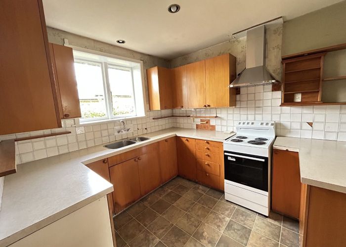  at 117 Avonhead Road, Avonhead, Christchurch City, Canterbury