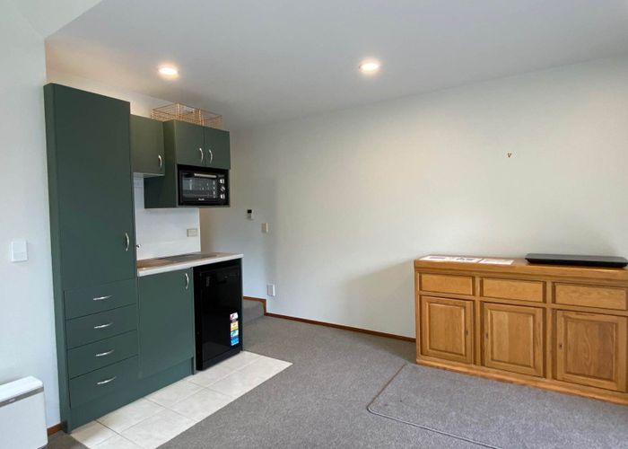  at 1/30A Belle Vue Avenue, Northcote Point, North Shore City, Auckland