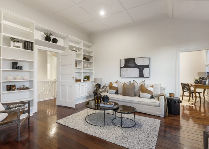 at 20 Grand View Road, Remuera, Auckland