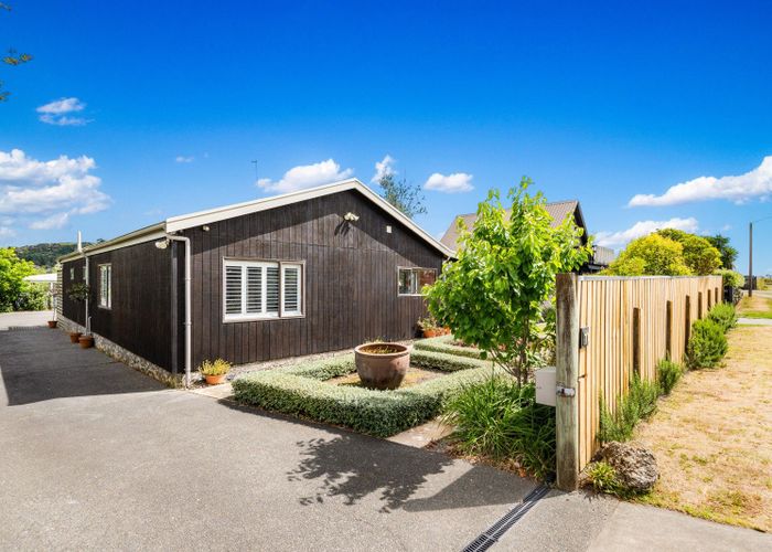  at 77 Rogers Road, Bay View, Napier