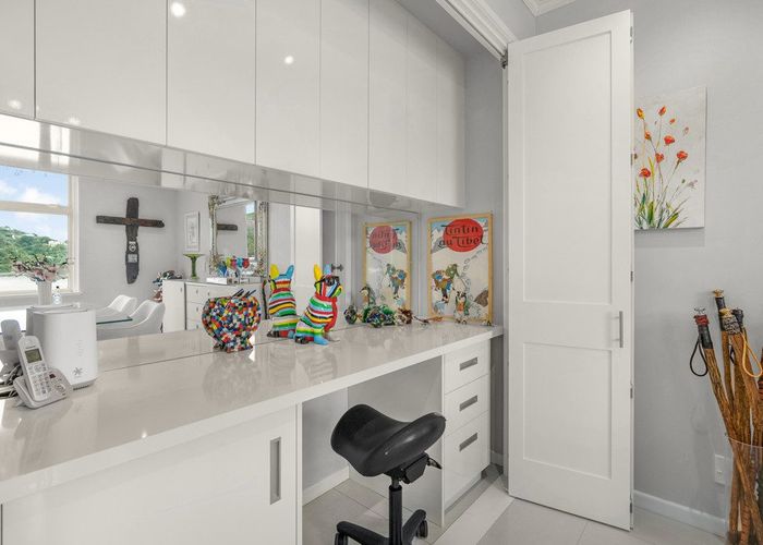  at 2/4 Gill Road, Eastbourne, Lower Hutt, Wellington