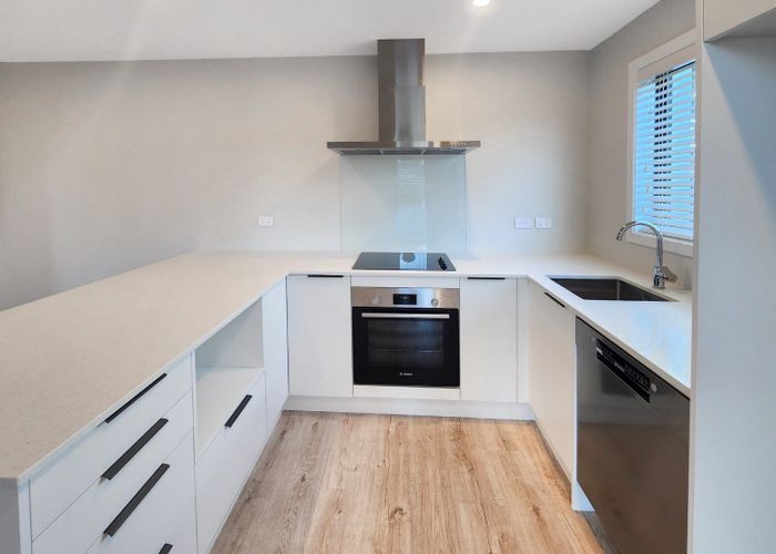  at 5D Bathurst Street, Silverstream, Upper Hutt, Wellington