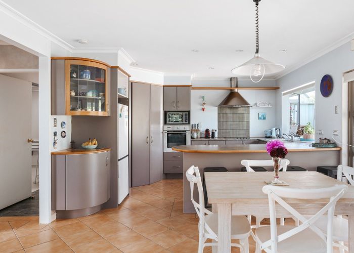  at 4 Rangataua Street, Welcome Bay, Tauranga, Bay Of Plenty