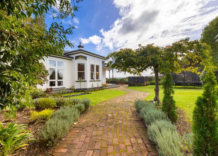  at 11 Stark Street, Durie Hill, Whanganui