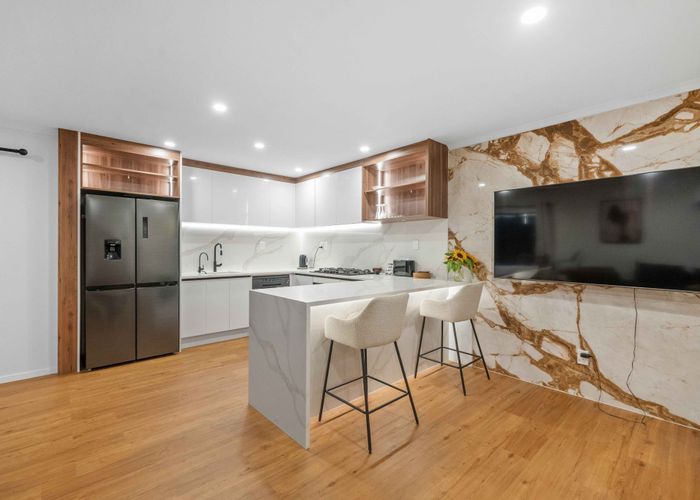  at 18 Keri Vista Rise, Papakura, Papakura
