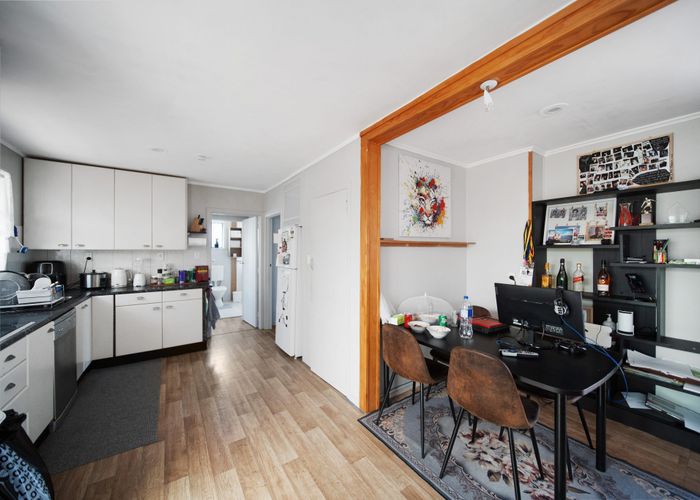  at 9 Malcolm Place, Mangere East, Auckland