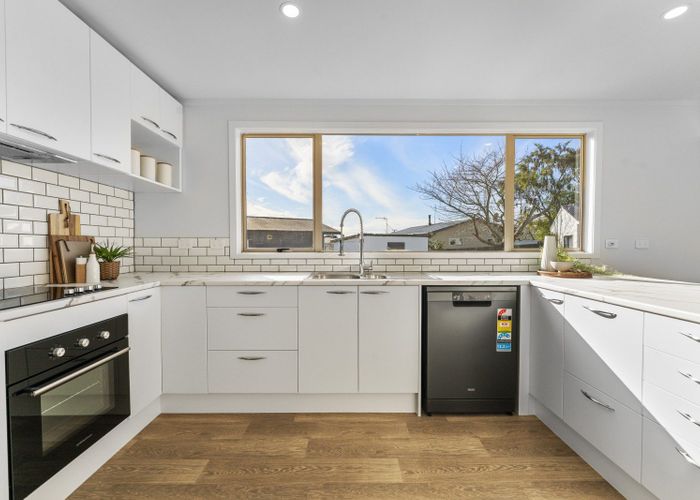  at 2/4 Elizabeth Street, Tauhara, Taupo, Waikato