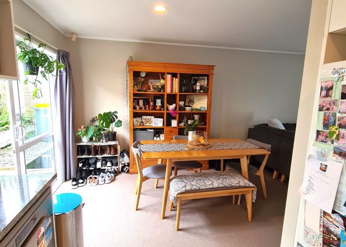  at 2/21 Hauraki Crescent, Pinehill, North Shore City, Auckland