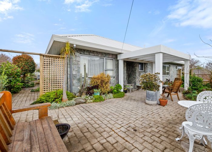  at 166 Heta Road, Highlands Park, New Plymouth, Taranaki