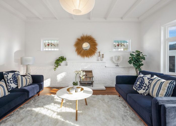  at 52 Puru Crescent, Lyall Bay, Wellington