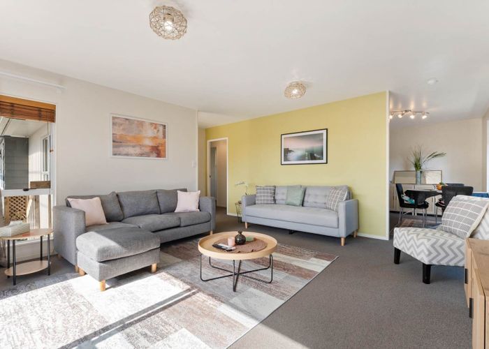  at 1/39 Sungrove Rise, Sunnyvale, Waitakere City, Auckland