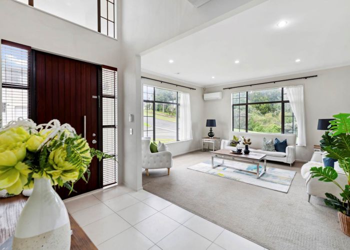  at 2 Vin Alto Drive, Flat Bush, Manukau City, Auckland