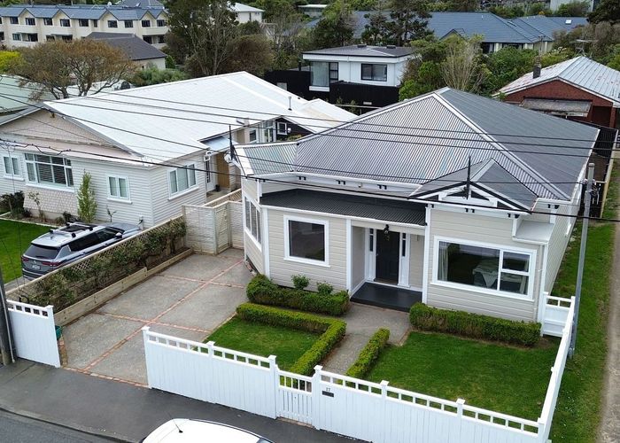  at 17 Campbell Street, Karori, Wellington, Wellington