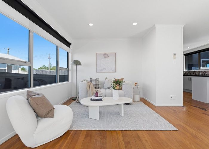  at 11 Harwood Road, Mount Wellington, Auckland City, Auckland