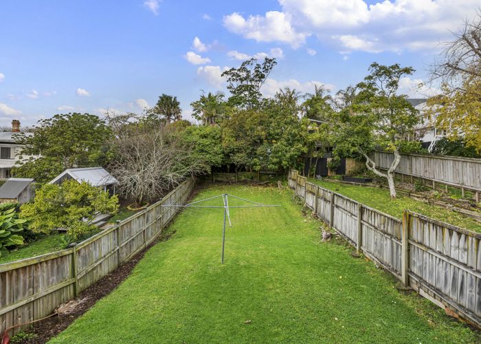  at 11 Anglesea Street, Freemans Bay, Auckland