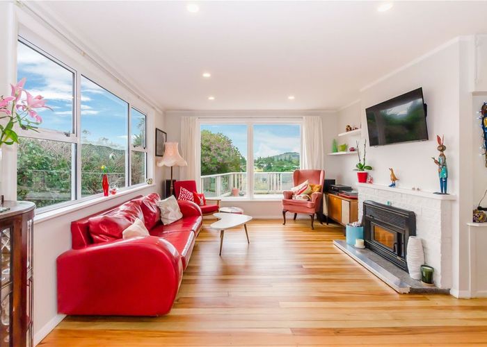 at 11 Mutu Road, Paekakariki