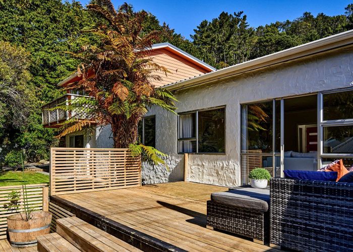  at 98 Kamahi Street, Stokes Valley, Lower Hutt