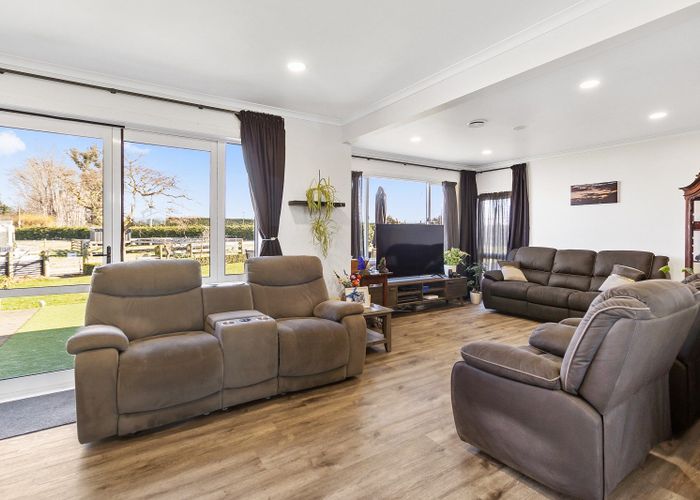  at 8 Arowhenua Station Road, Kerrytown, Timaru, Canterbury