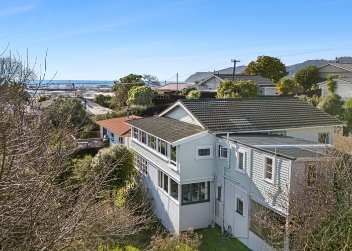  at 39 Mount Pleasant Avenue, Beachville, Nelson, Nelson / Tasman