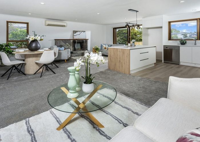  at 58 Ravenwood Drive, Forrest Hill, Auckland