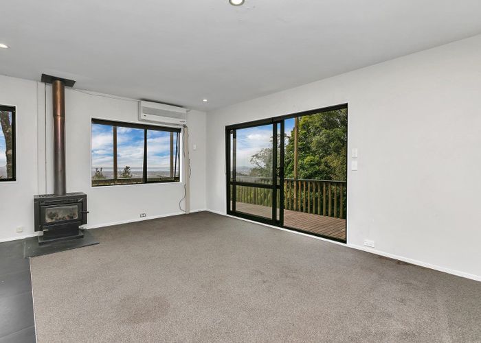  at 493 Scenic Drive, Waiatarua, Auckland