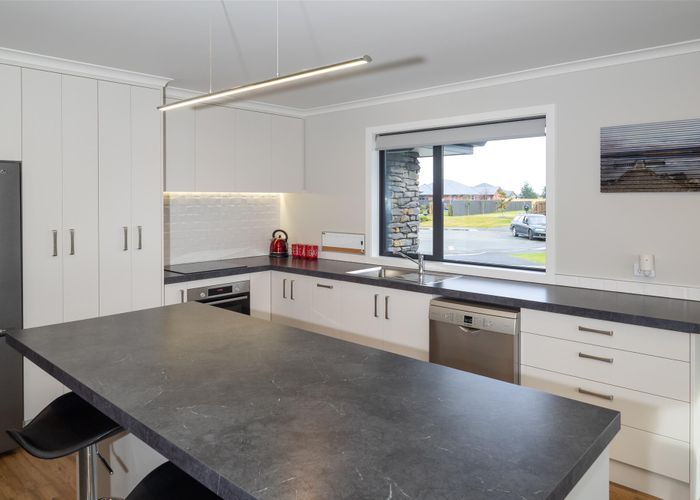  at 20 Whiteoak Grove, Tinwald, Ashburton