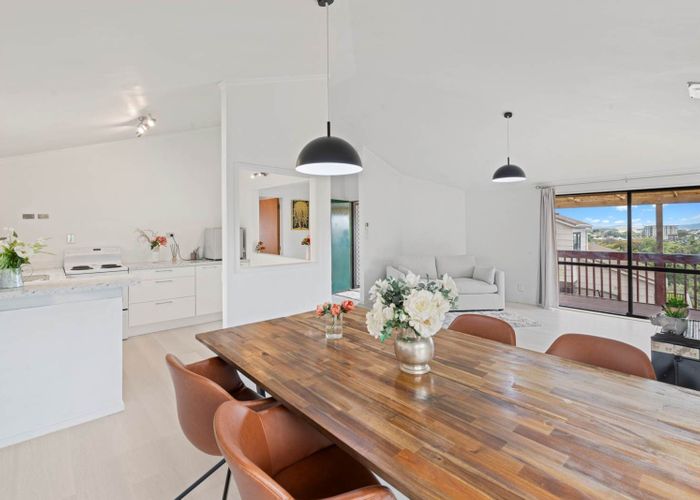  at 7 Grevillea Court, Totara Heights, Manukau City, Auckland