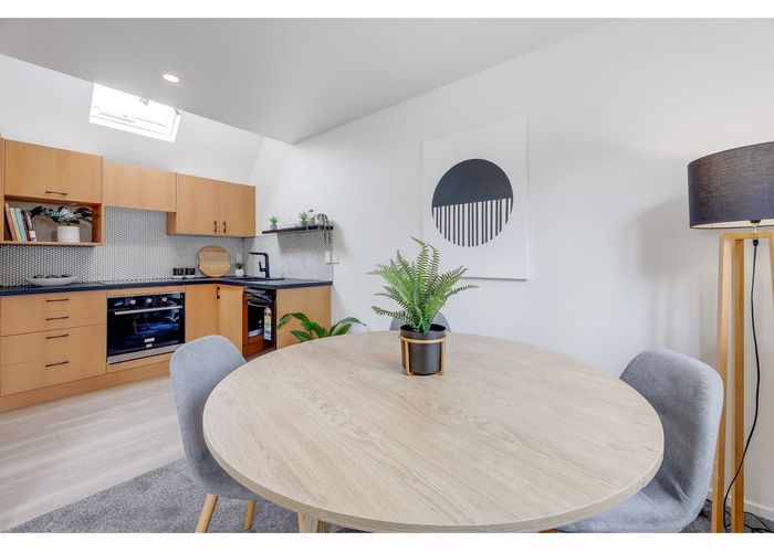  at 2/234 Milton Street, Sydenham, Christchurch