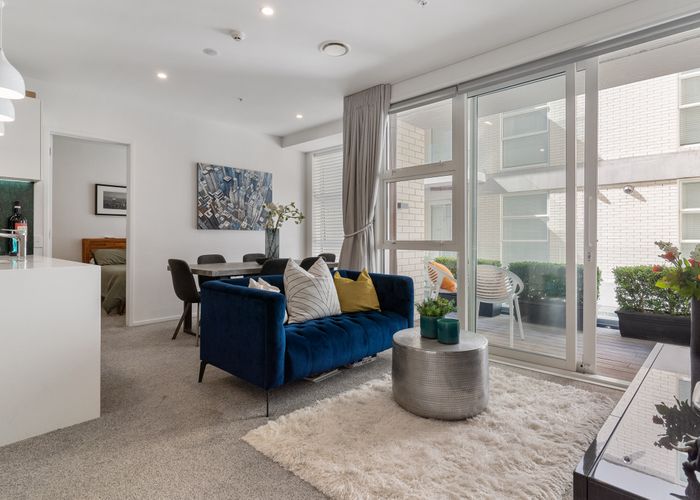 at 207/246 Khyber Pass Road, Newmarket, Auckland