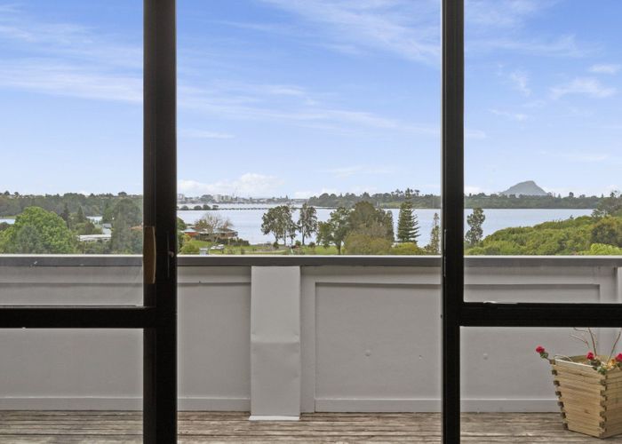  at 37 Dingadee Street, Welcome Bay, Tauranga